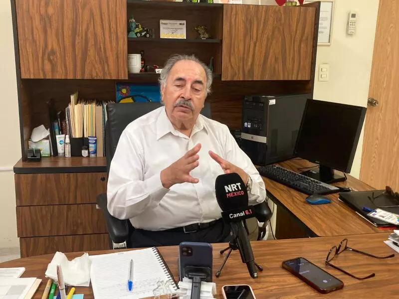 Aguilar Arocha señaló que, en esta ocasión, la mayoría de quienes concluyen su servicio social son pasantes de enfermería provenientes de distint