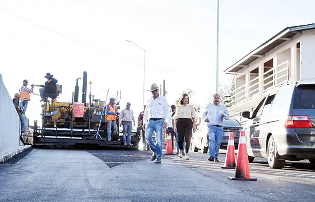 Supervisa Sari obra en paso a desnivel