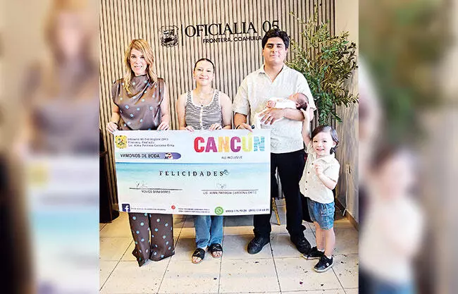 Con gran entusiasmo se llevó a cabo el sorteo del tradicional viaje a Cancún.