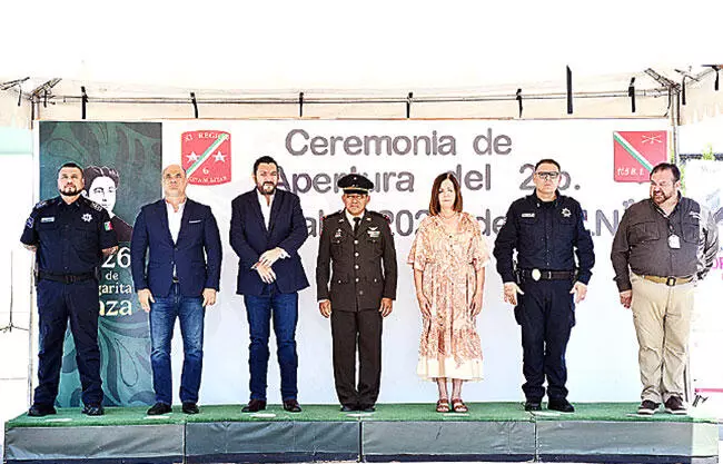 Inician instrucción militar jóvenes de la clase 2007