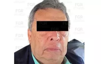 En diversas protestas, normalistas han señalado al ex Gobernador como responsable de los hechos