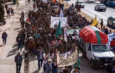 Por su parte, Pablo Cruz Hernández denunció que detrás de los proyectos carreteros se oculta una intención de saqueo extractivista en la región.