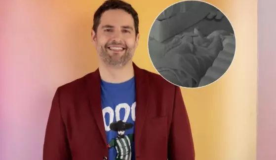 El comentarista deportivo, de 49 años de edad, se ha convertido en uno de los participantes favoritos de “La Casa de los Famosos México”