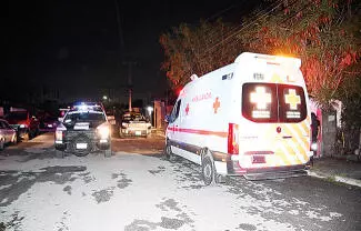 Lo que sería una noche de convivencia, terminó con un joven de 18 años lesionado, luego de desatarse una fuerte riña.