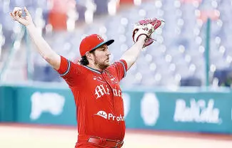 Por quinta ocasión al hilo, los Diablos Rojos se medirán a los Pericos en la Postemporada de la Liga Mexicana de Beisbol y esperan mantener su hegemonía a partir de hoy.