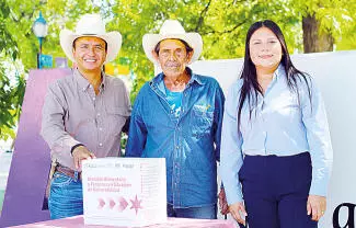 Hacen llegar las despensas a personas que lo necesitan, gracias a la coordinación con el DIF Coahuila que dirige la señora Liliana Salinas Valdés