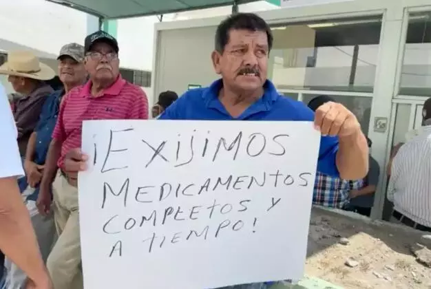 Luego de la manifestación en la Clínica 7 del IMSS que derivó en un enfrentamiento con los guardias de seguridad, dijo que las autoridades de salud