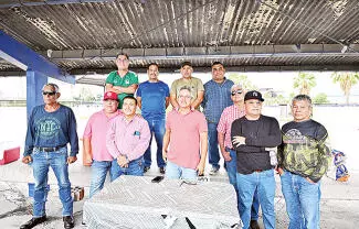 Juan Ervey Valenzuela, vocero de los ex trabajadores de AHMSA, advirtió que los obreros no cederán ni permitirán la extracción del montacargas.