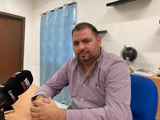 Mencionó que los planteles educativos son de la comunidad, pues es ahí donde sus hijos reciben su formación académica