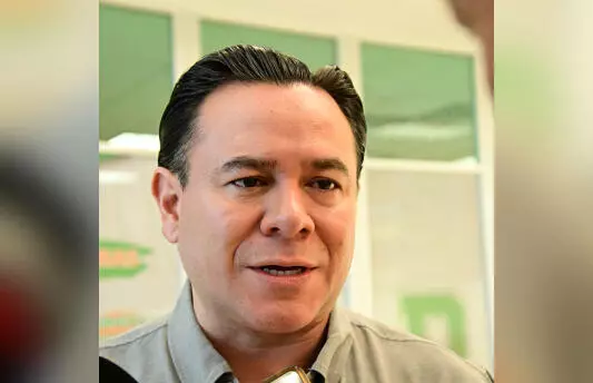 Continuará el blindaje en las fronteras de Coahuila con los estados vecinos, informó Sergio Sisbeles, subsecretario de Gobierno de la Región Centro.