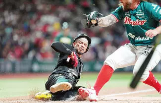 Antonio Santos y dos lanzadores más se combinaron para arrebatarle el madero y la corona a los vigentes bicampeones Diablos Rojos México