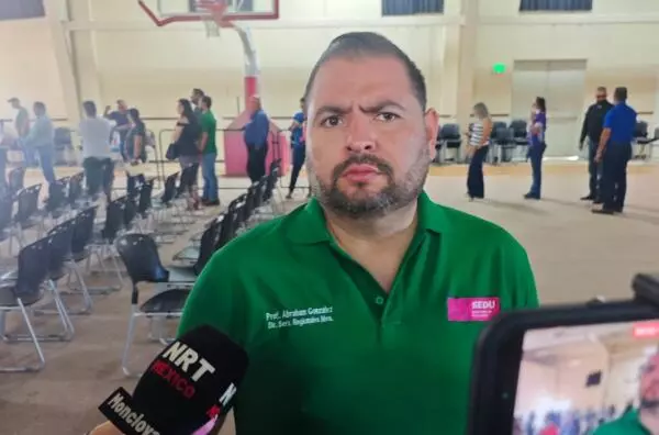 Indicó que los libros de texto y útiles escolares ya se encuentran distribuidos en los planteles