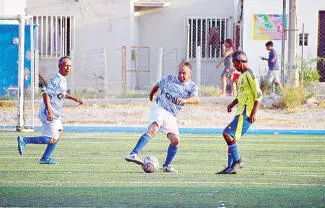 Los vencen en las acciones de la Liga de Futbol Master Oro Platino