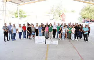 Como resultado de la gestión realizada, dos escuelas primarias de Frontera recibieron equipos mini-split.
