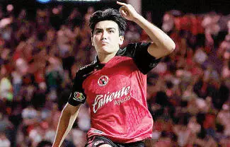 Con doblete de penal de Gilberto Mora, los Xolos derrotaron 2-0 a los Pumas, que llega a tres juegos sin ganar en el Apertura 2026. 