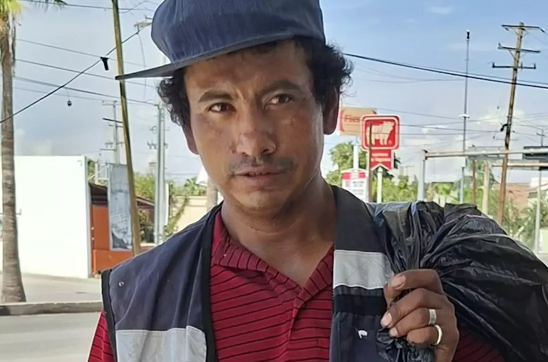 Busca reencontrarse con su familia de Monclova, Coah.