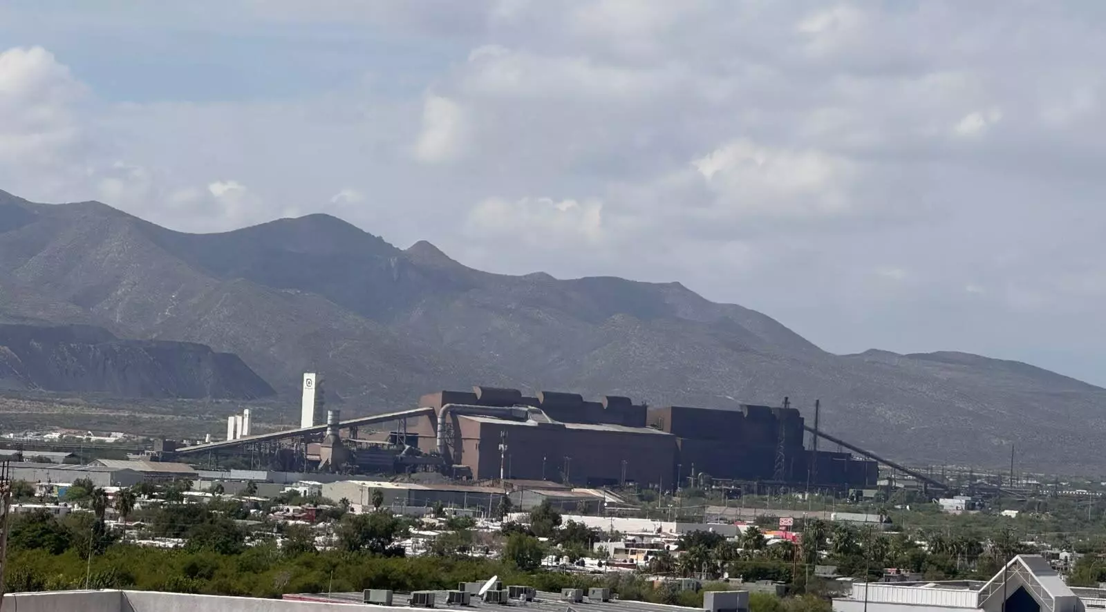 Explicó que hay una postura presentada formalmente por la empresa CIESA