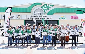 Participan en este evento el alcalde Javier Flores y la presidenta del DIF San Buenaventura, Niria Isabel Ayala