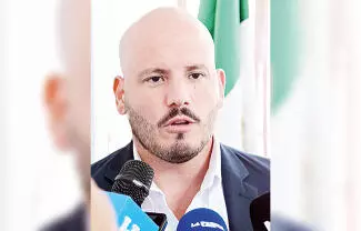 La coordinación de la Región Centro-Desierto del DIF Coahuila distribuyó tarjetas, aparatos auditivos y zapatos ortopédicos.