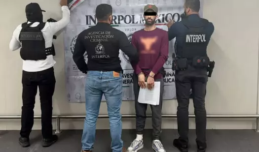 El embajador estadounidense afirmó que el intercambio de información con el FBI y la DEA permitió a las autoridades mexicanas ubicar al hombre de a