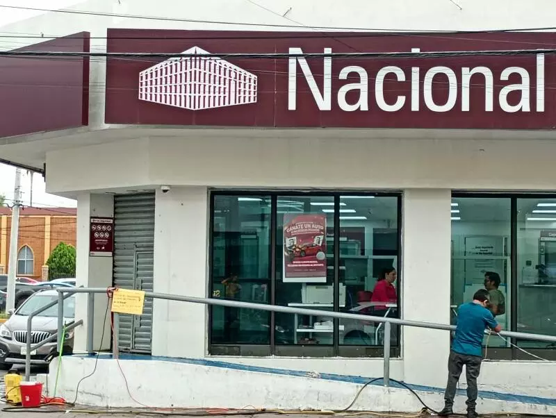 Durante esta primera jornada de reingreso, las labores preliminares se realizaron provisionalmente mediante el uso de una planta portátil de generaci
