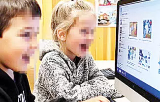 Adolescentes con historia de marginación y sin acompañamiento psicológico, buscan sentirse parte de un grupo y hoy lo encuentran en esos espacios en redes sociales.