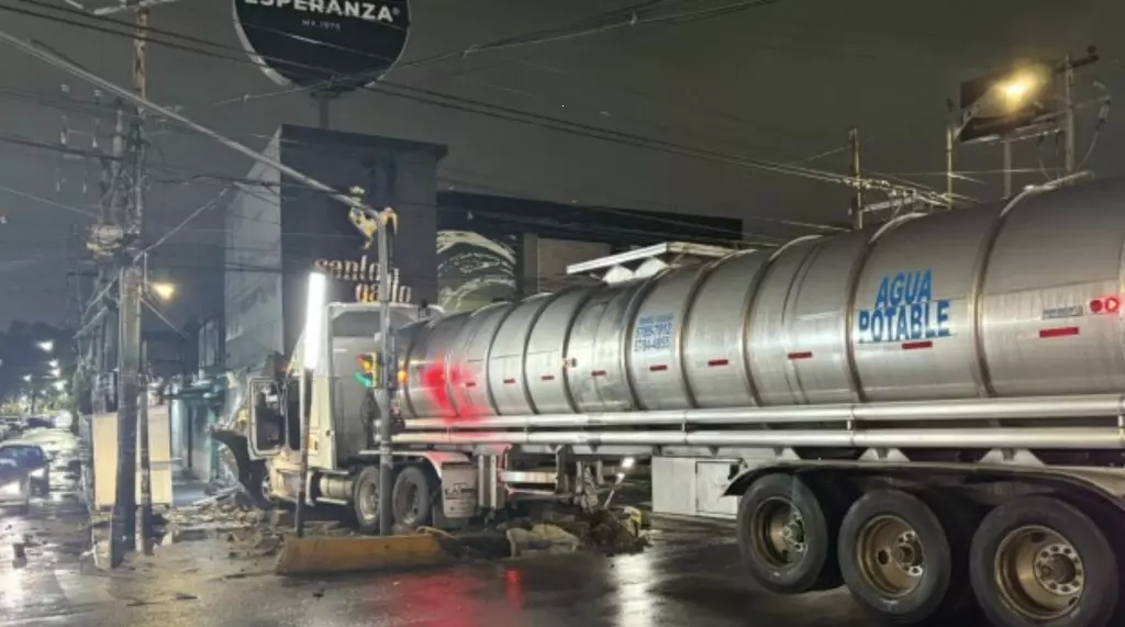 El inmueble se encontraba vacío al momento del percance.