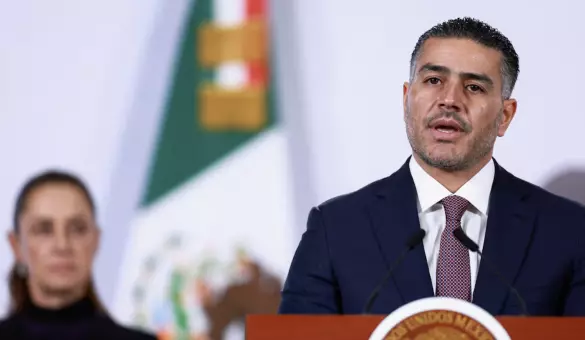 El diario estadounidense señala que la mandataria habría reprochado a sus colaboradores de seguridad asumir que Washington contaría con pruebas sólidas, durante una presunta reunión en Palacio Nacional