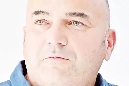 Sostuvo que la venta de AHMSA es un asunto serio, pero que Domínguez no actuó con seriedad y jugó con la sensibilidad de miles de familias de Moncl