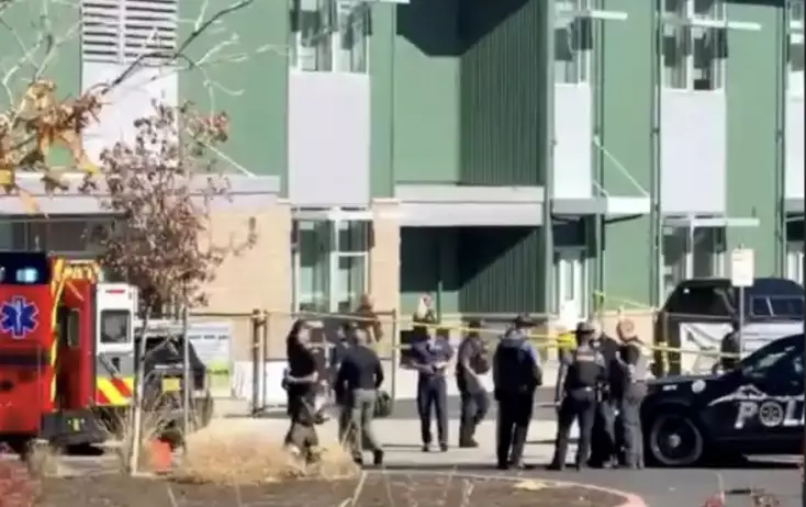La portavoz de la policía de Bend, Sheila Miller, informó oficialmente sobre "varias víctimas". 