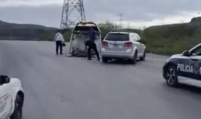 El percance también dejó daños materiales en las unidades involucradas.