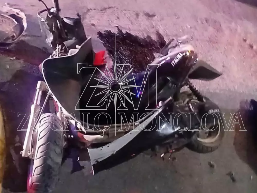 En estado crítico terminó un motociclista que se estrelló contra una camioneta