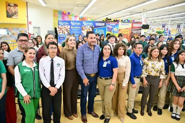 Con el millón de pesos recaudado mediante el programa de redondeo, Súper Gutiérrez fortalece el apoyo a becas estudiantiles y refrenda su compromiso con la educación en Monclova.