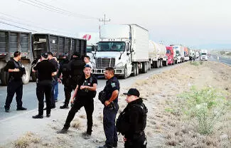 Exigen seguridad en las carreteras, entre otros puntos