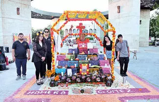 Es parte del Festival de Flores y Calaveras que busca fortalecer las tradiciones mexicanas